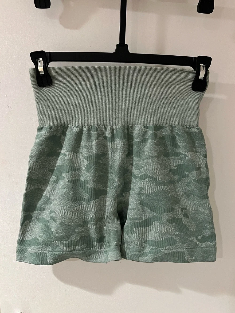 Green Camo Seamless Shorts